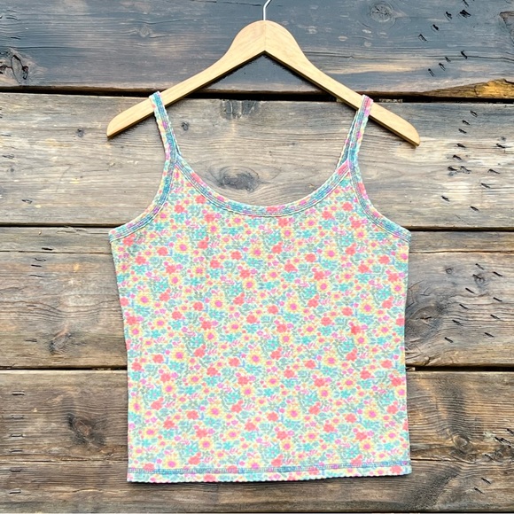 Natural Life Thermal Cami Tank Top Floral Patterned Poly Size Medium - Picture 2 of 5